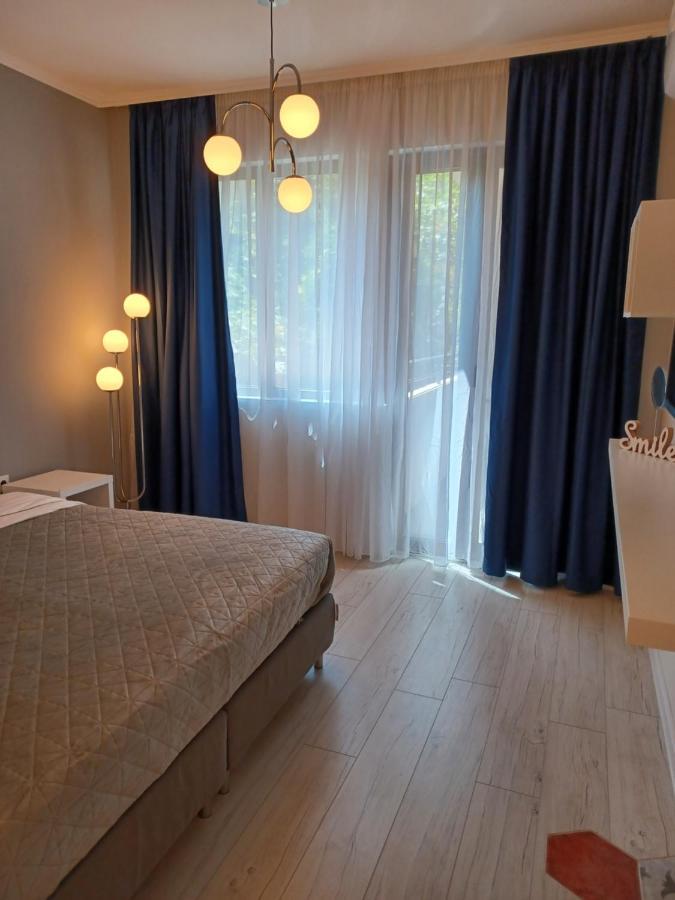 Tara Deluxe Varna