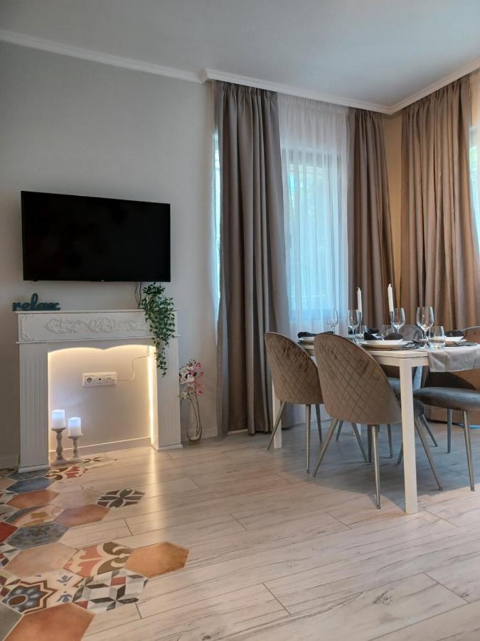 Tara Deluxe Apartament *