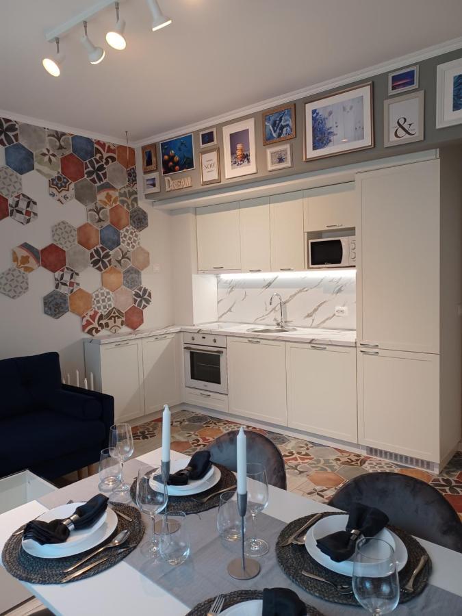 Tara Deluxe Apartment Varna